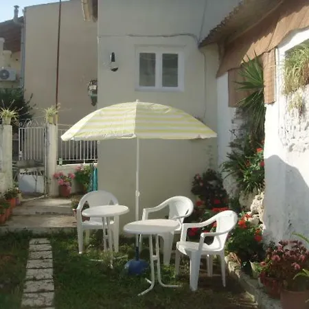 Bigonia Corfu Holidays Appartement *